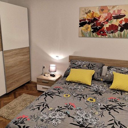 Apartament Eugenia Pula Zewnętrze zdjęcie